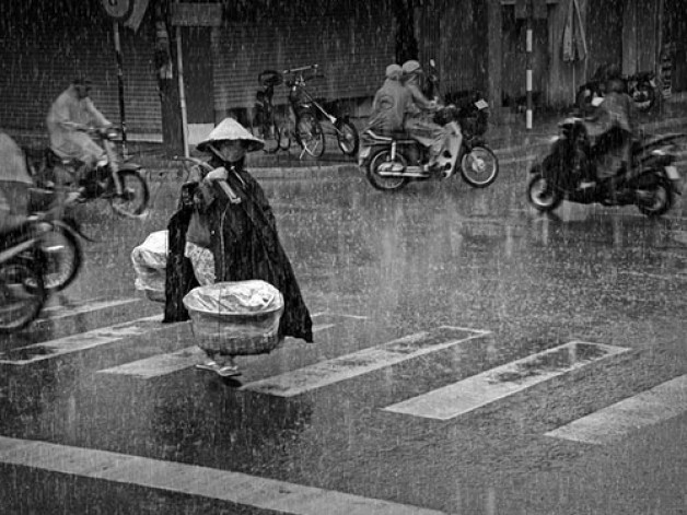 NHỮNG GÁNH HÀNG RONG
