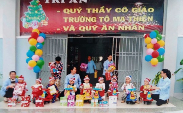 Những đứa trẻ mang hỠMai Anh