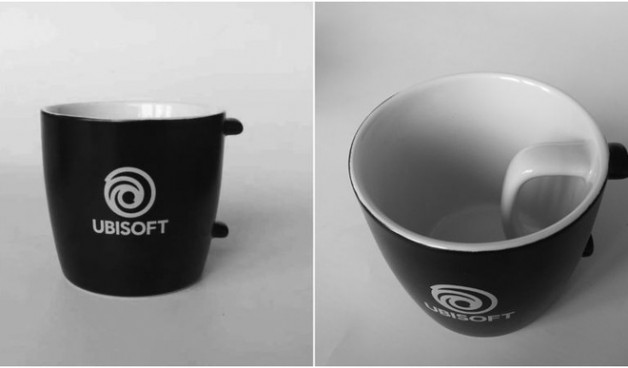 Công ty phần mềm xin lỗi vì làm chiếc cốc ngược đời