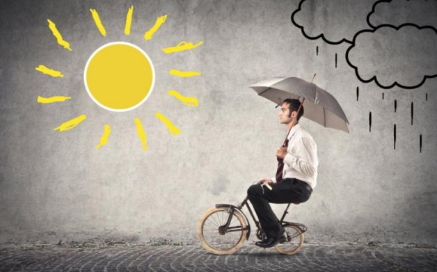 Có Phải Sau Cơn Mưa Trời Sẽ Sáng?
