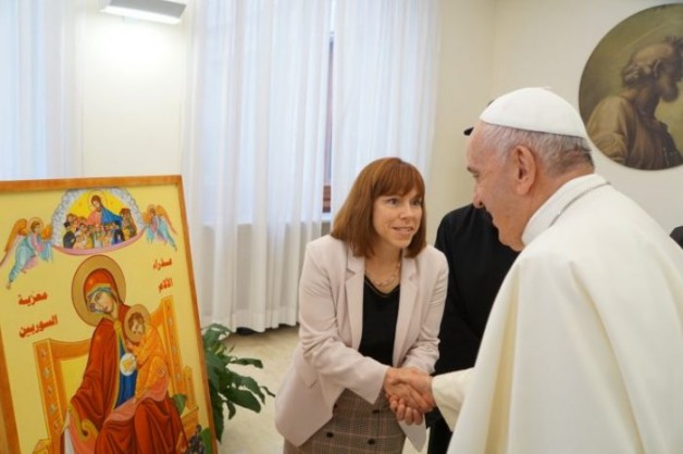 Hy Lạp: “Đức Mẹ Ủi An” chảy nước mắt từ ngày 8 tháng 9