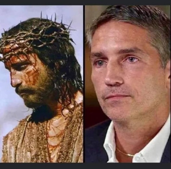 Diễn viên của Cuộc Khổ nạn của Chúa Kitô  Jim Caviezel.