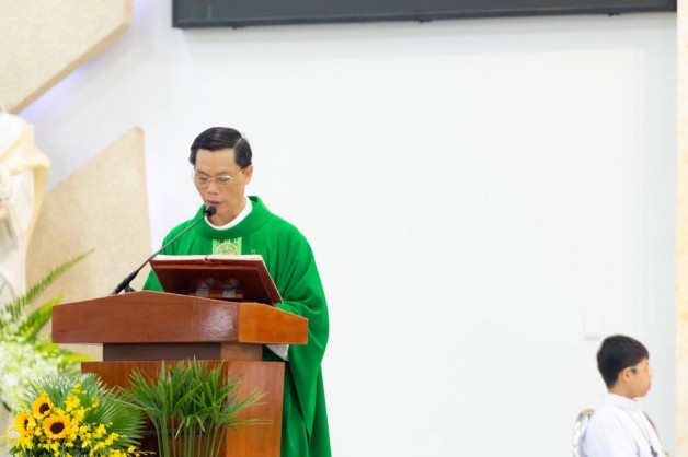 Bài Giảng Chúa Nhật XX IX Quanh Năm A Do Cha Phó Giuse Đỗ Đức Hạnh Giảng Lễ
