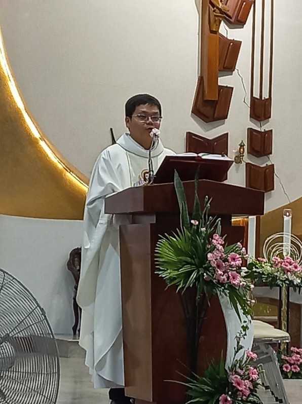 Bài Giảng Thánh Lễ Tiệc Ly do cha Đaminh Vũ Duy Cường Giảng Lễ