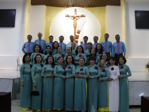 Giáo xứ Tân Việt: Bổn mạng GĐ Phúc Âm