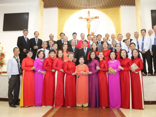 Hội Đồng Mục vụ Giáo xứ Tân Việt mừng bổn mạng