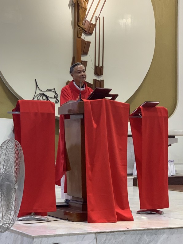 Bài Thương Khó theo Thánh Gioan Do cha xứ Đaminh Vũ Ngọc Thủ giảng lễ