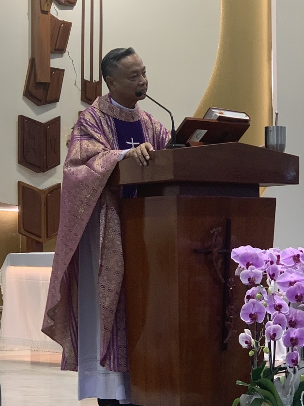 Bài giảng lễ Tro Do cha xứ Đaminh Vũ Ngọc Thủ giảng lễ