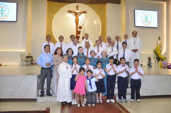 Giáo xứ Tân Việt: Bổn mạng giáo họ Giuse