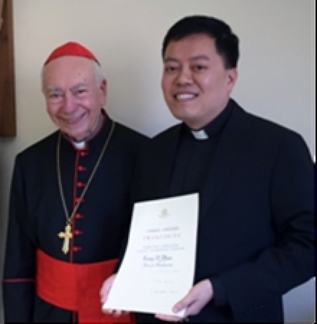 Đức Thánh Cha Phanxicô ban tước Đức Ông cho Linh mục GB. Phạm Mạnh Cương tại Tòa Thánh Vatican