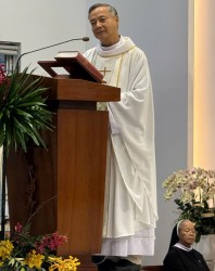 Bài giảng lễ Đức Mẹ Lên Trời  Do Cha xứ Đa minh Vũ Ngọc Thủ giảng lễ