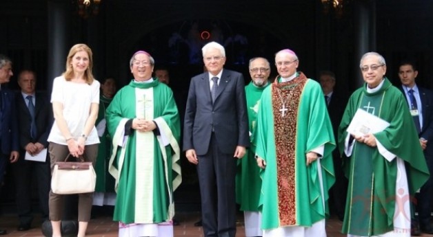 Hình ảnh Tổng thống Ý tham dự Thánh lễ tại Toà Tổng Giám mục Sài Gòn